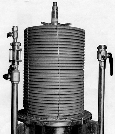 Plateaux horizontaux chargés du gateau filtrant